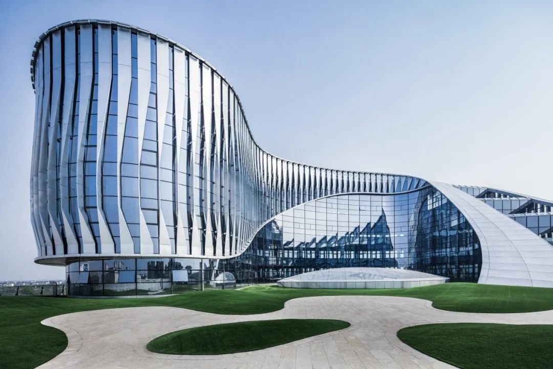 泰州济川展览馆建筑设计 / 华建集团上海建筑设计研究