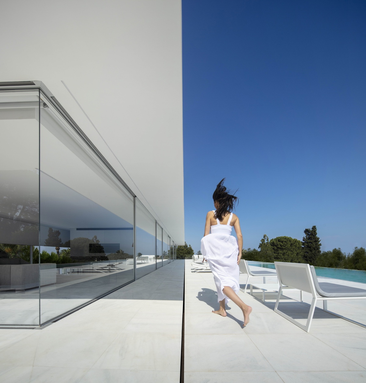西班牙独立住宅霍夫曼之家建筑设计/Fran Silvestre Arquitectos