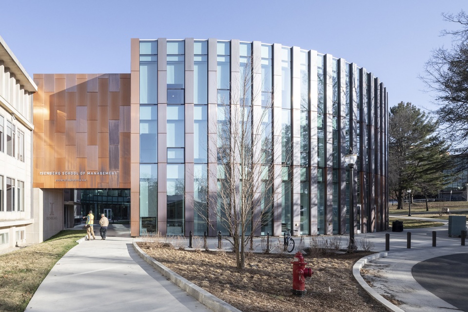 美国马萨诸塞州伊森伯格管理学院商业创新中心建筑设计/BIG