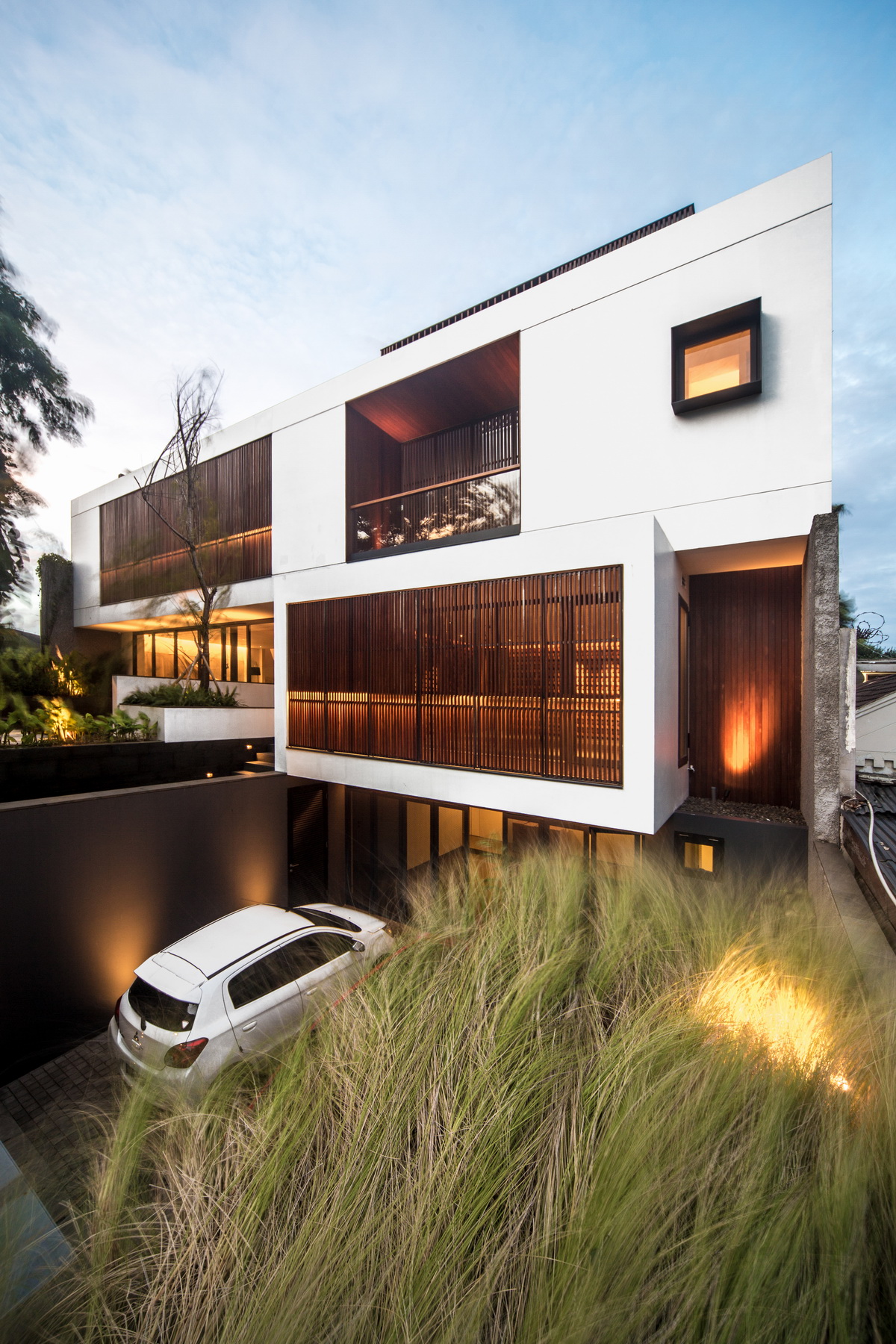 印度尼西亚雅加达独立住宅建筑设计/Rafael Miranti Architects