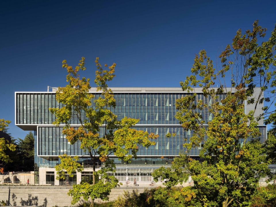 华盛顿大学生命科学楼建筑设计/Perkins+Will