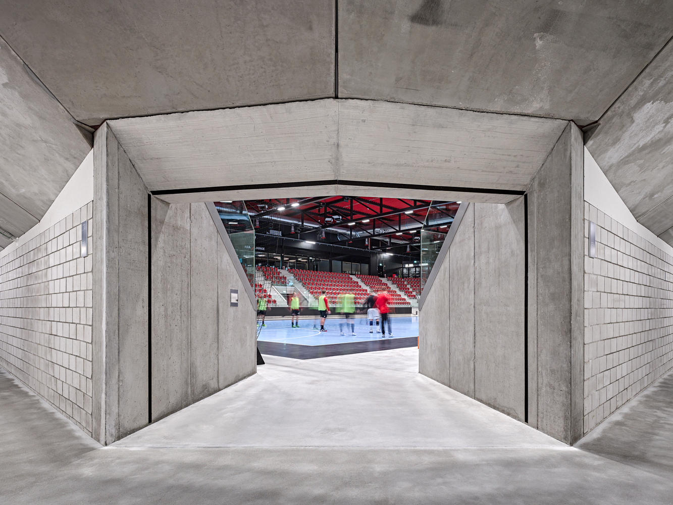 瑞士WIM4体育中心建筑设计/EM2N