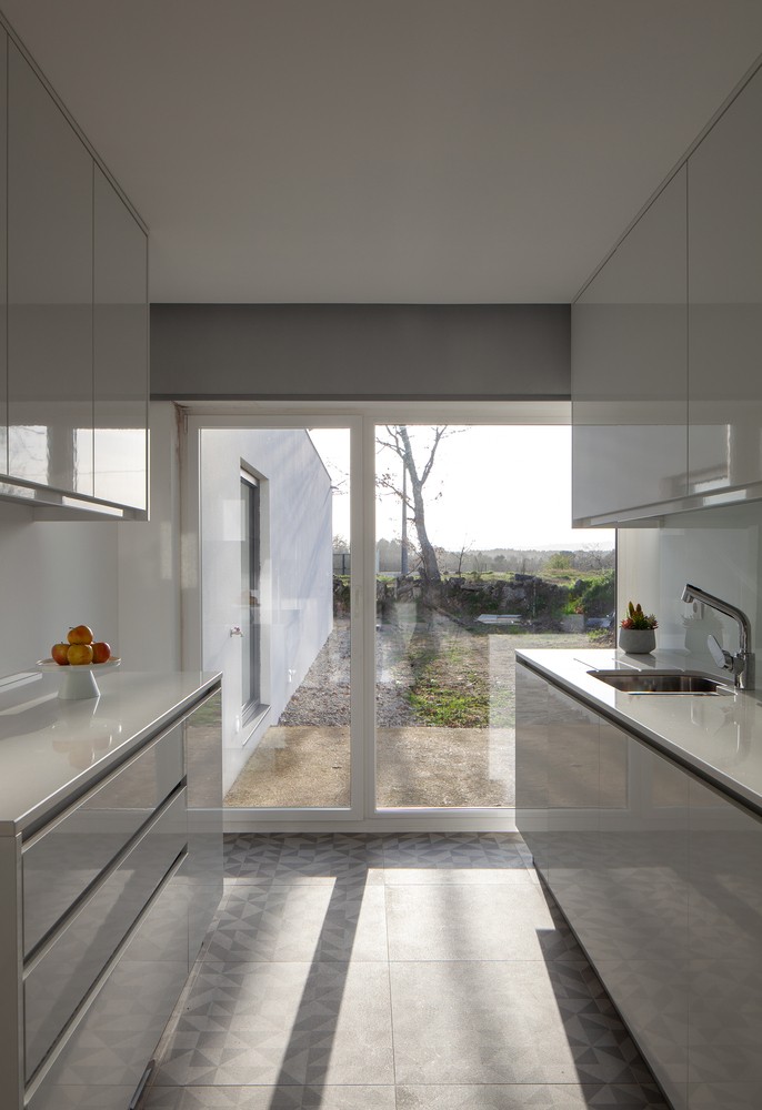 葡萄牙独立住宅  建筑设计  /  DRK.Architects