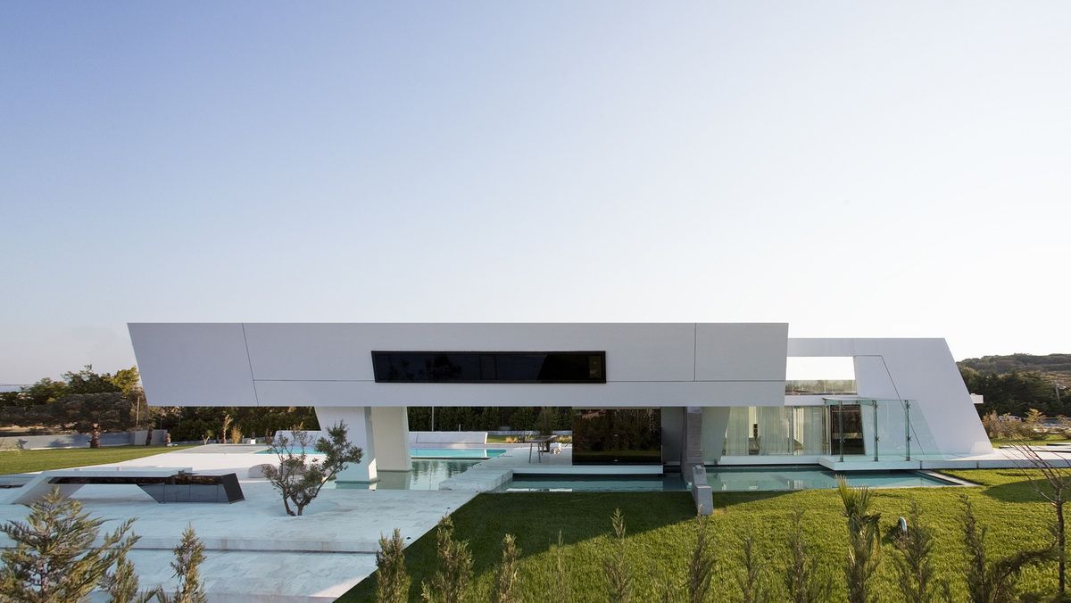 希腊雅典极简独立住宅建筑设计/314 Architecture Studio