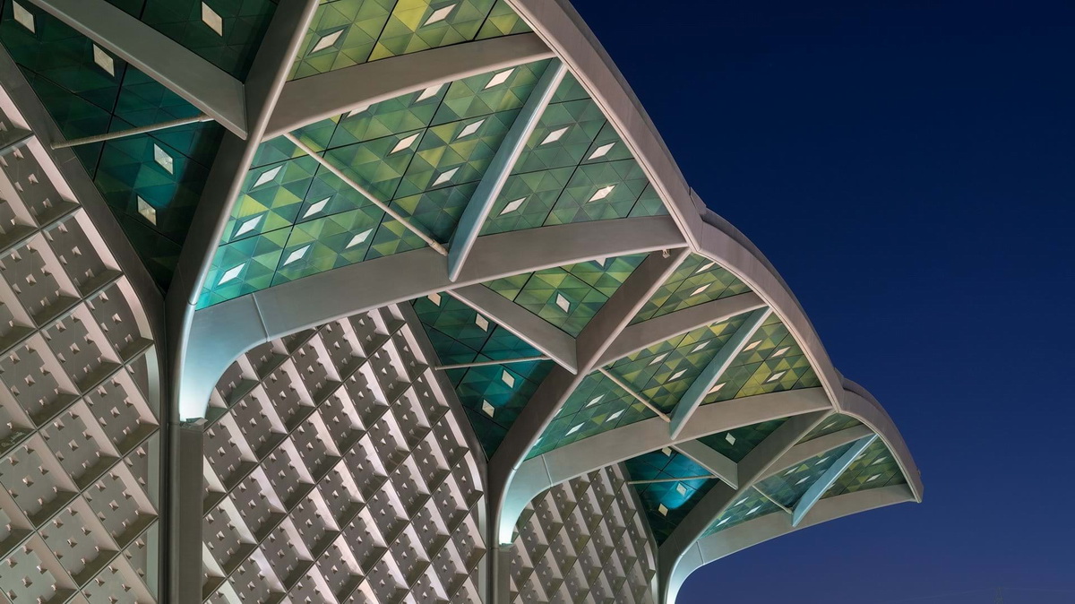 沙特阿拉伯哈拉曼高铁站建筑设计/福斯特建筑事务所