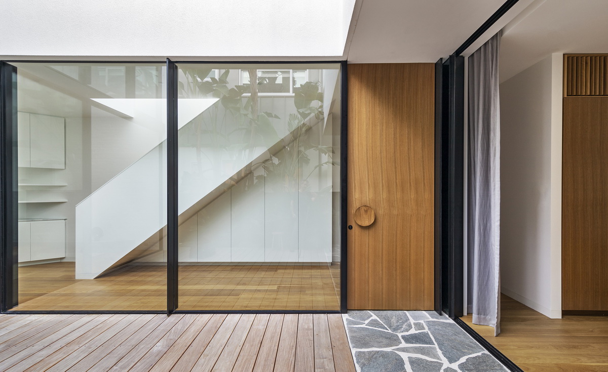 澳大利亚独立住宅云屋建筑设计/Akin Atelier