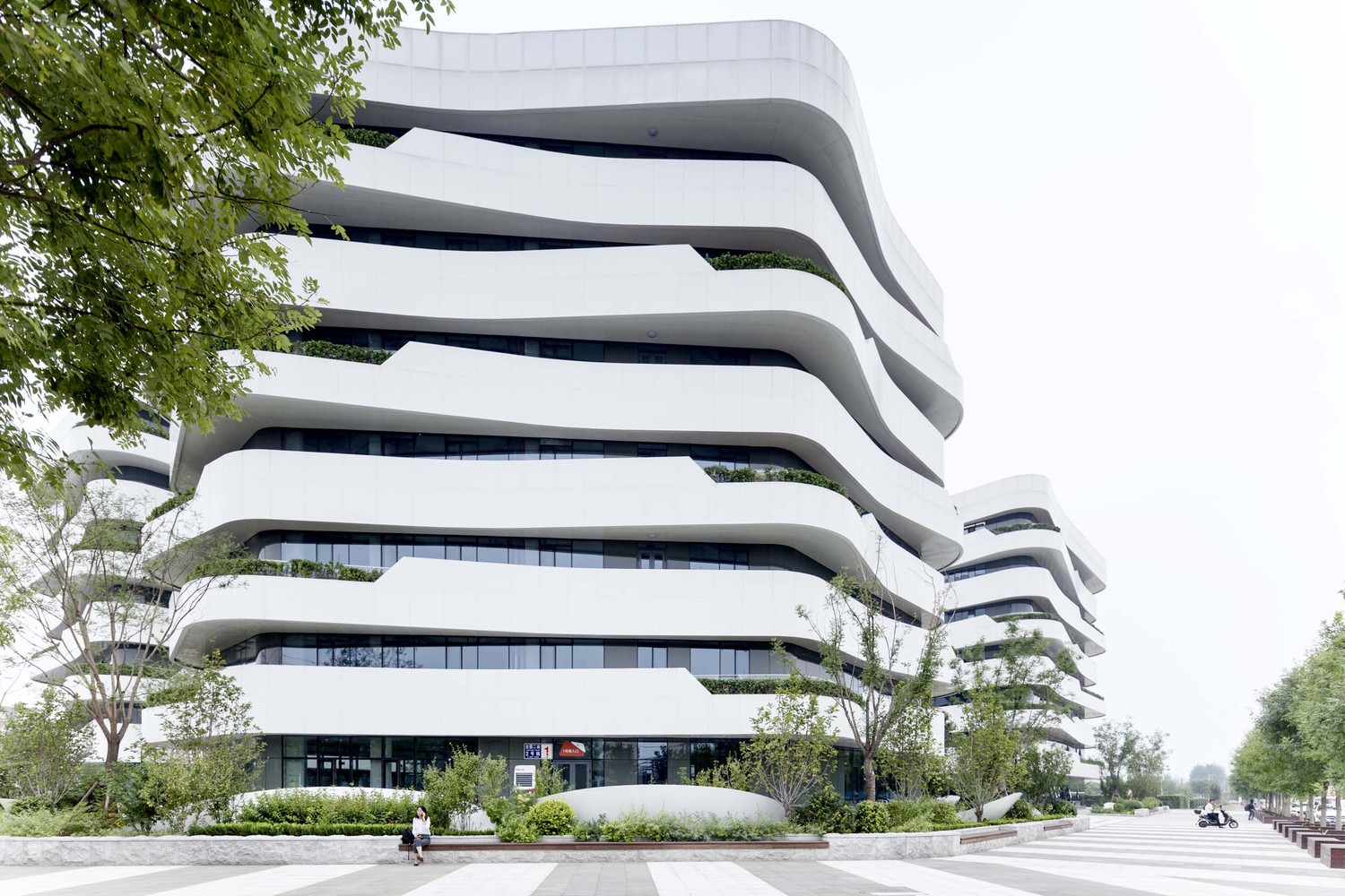 北京天筠工业办公组团建筑设计/第一实践建筑设计