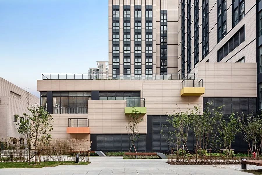 上海儿童医学中心医疗综合楼建筑设计/筑博设计