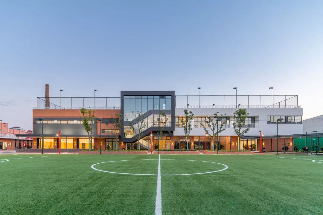 英国莱克顿国际学校上海分校建筑设计/艺瓦建筑设计