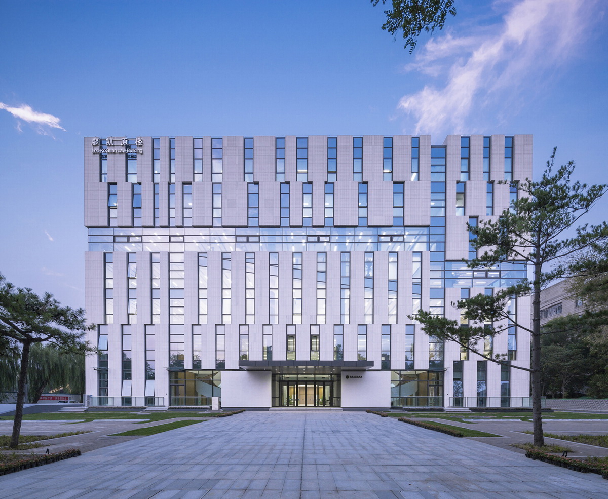 清华大学法学院图书馆建筑设计/KOKAISTUDIOS