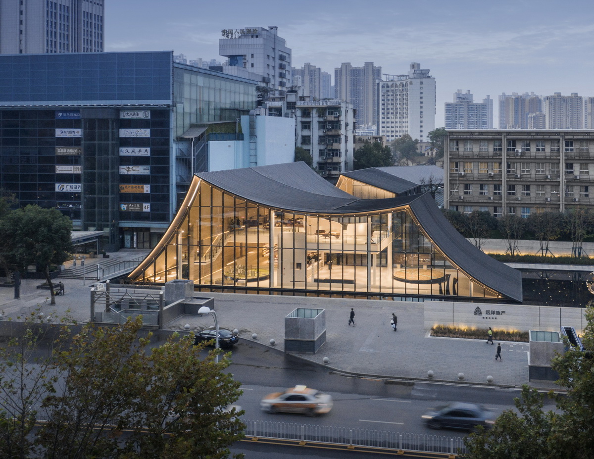 武汉远洋东方境世界观城市更新展厅建筑设计/上海天华