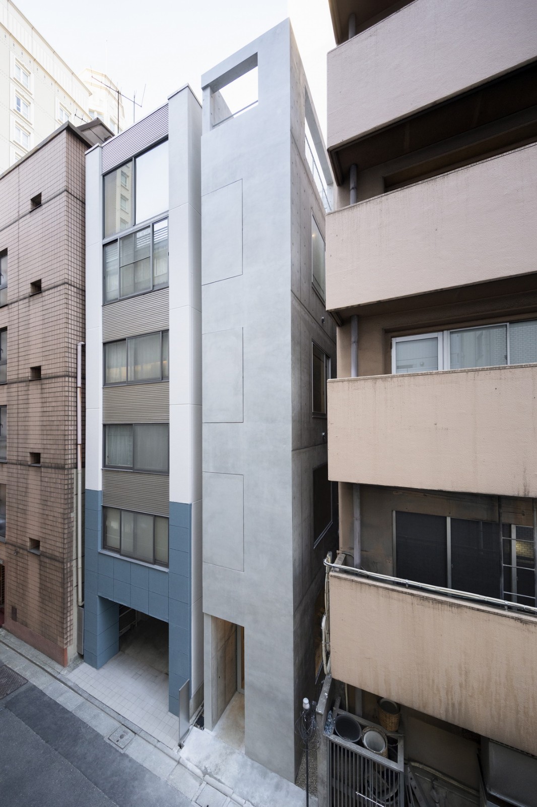 日本东京银座合租大楼建筑设计/SO&CO