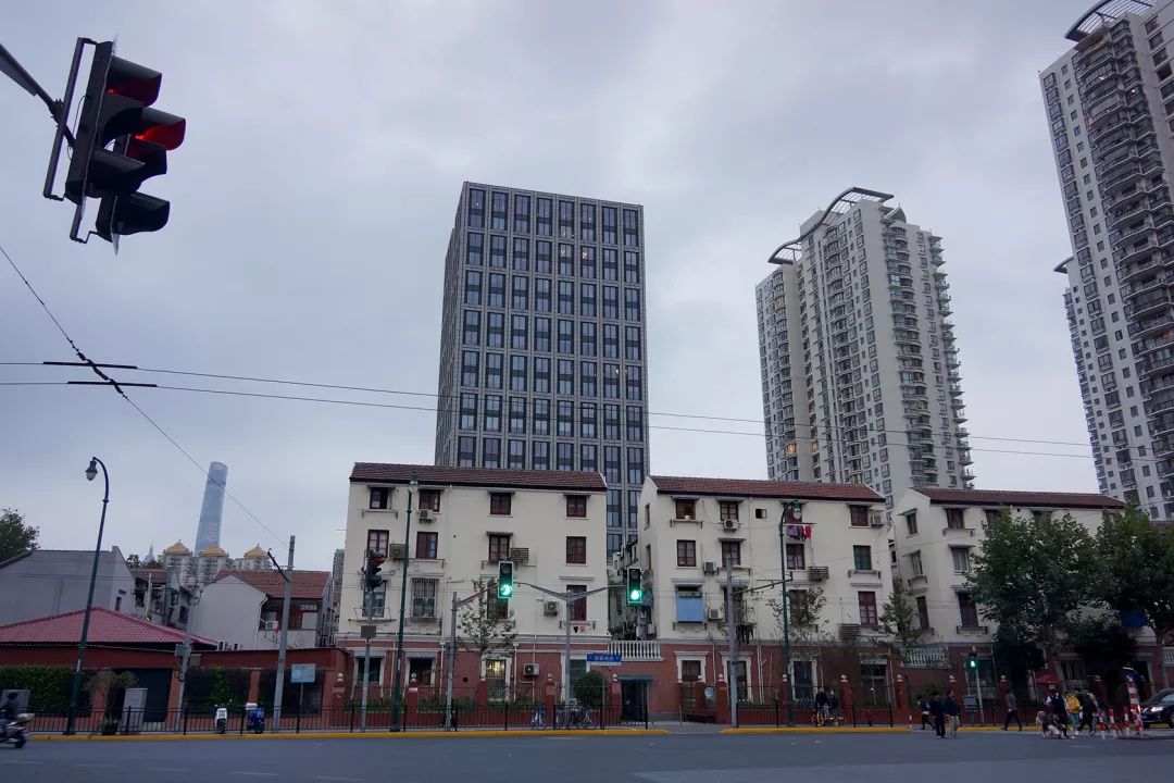 上海中房办公楼门厅更新改造设计/中房建筑