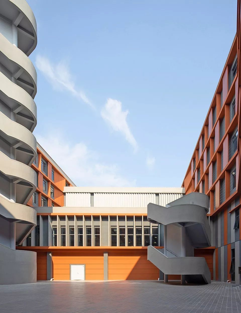 复旦大学新江湾第二附属学校建筑设计/同济大学建筑设计研究院