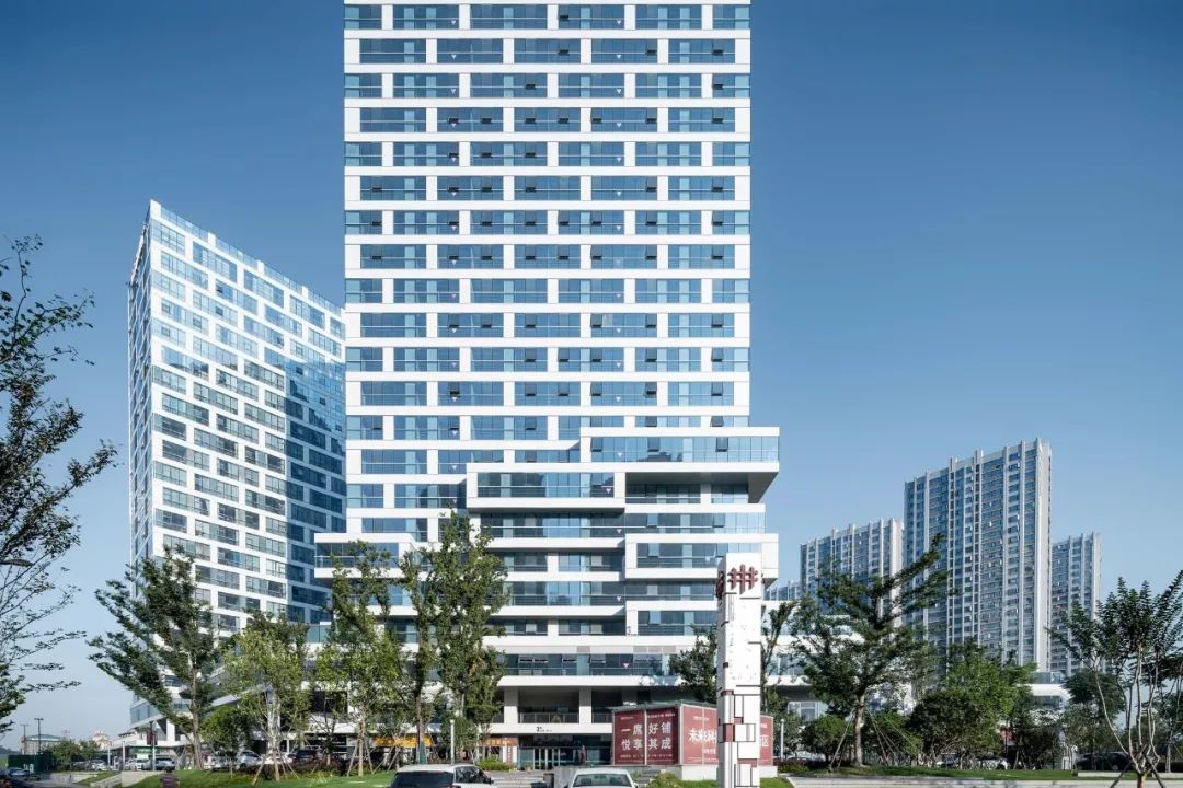 杭州未来科技城万通中心建筑设计/CLOU Architects