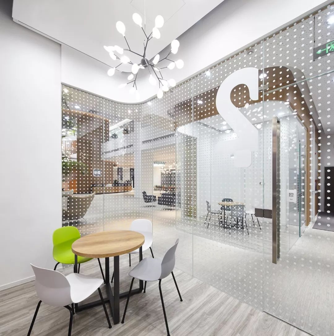 北京新氧科技办公楼室内设计/艾迪尔IDEAL