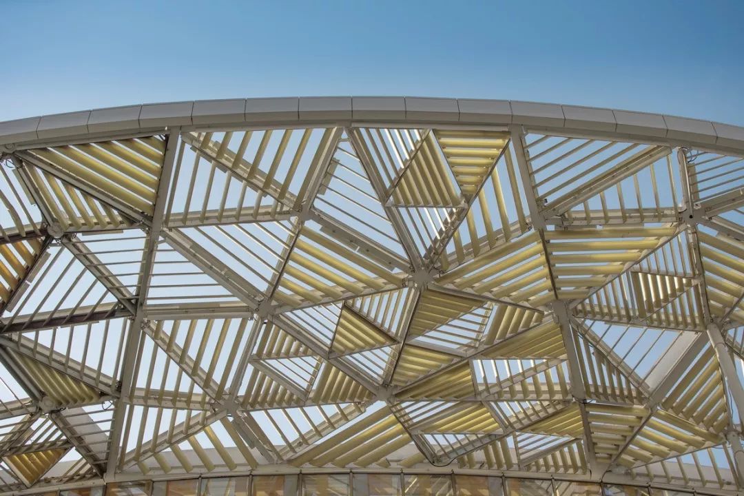 无锡太湖剧院建筑设计 / Steven Chilton Architects