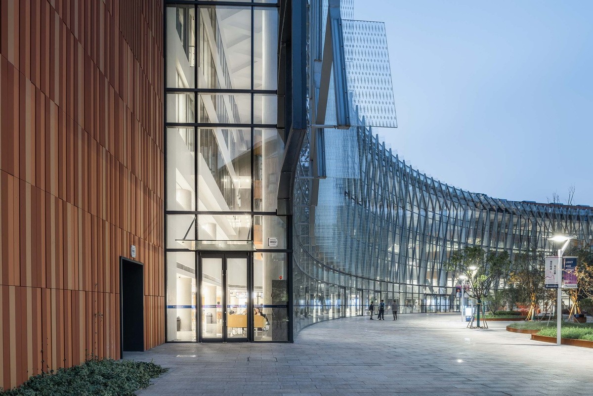 西安交通利物浦大学南校区建筑设计 / BDP