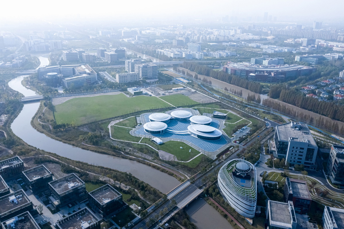 张江未来公园人工智能馆 / 华建集团上海建筑设计研究院有限公司