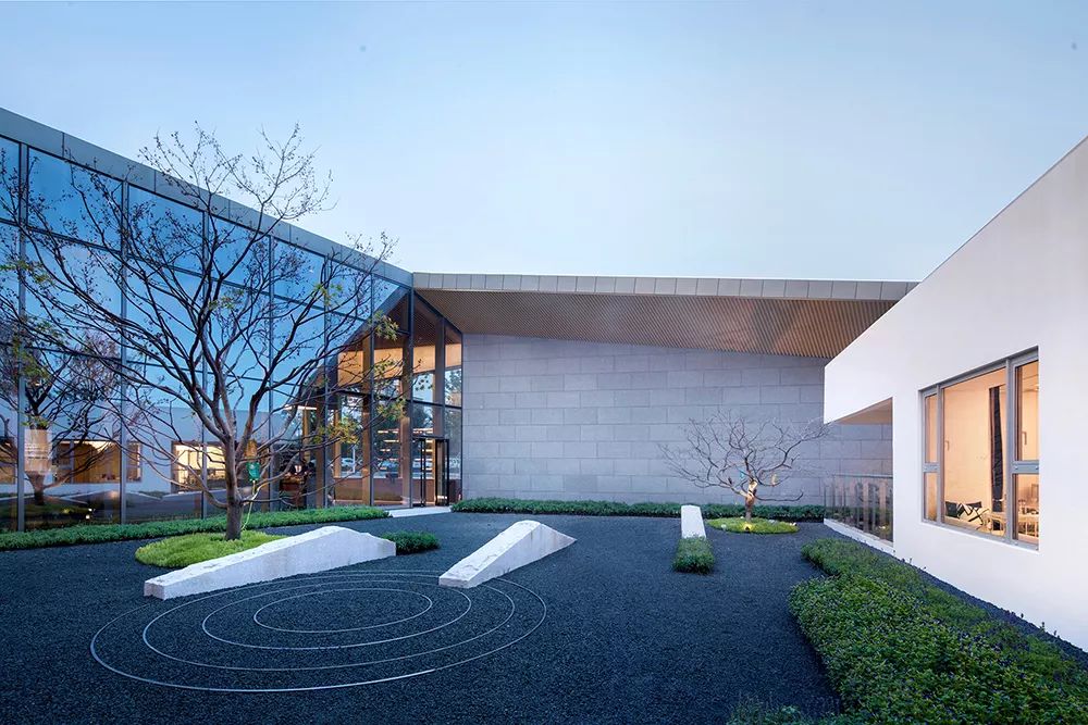 万科温州中心展厅景观设计 / RDA景观