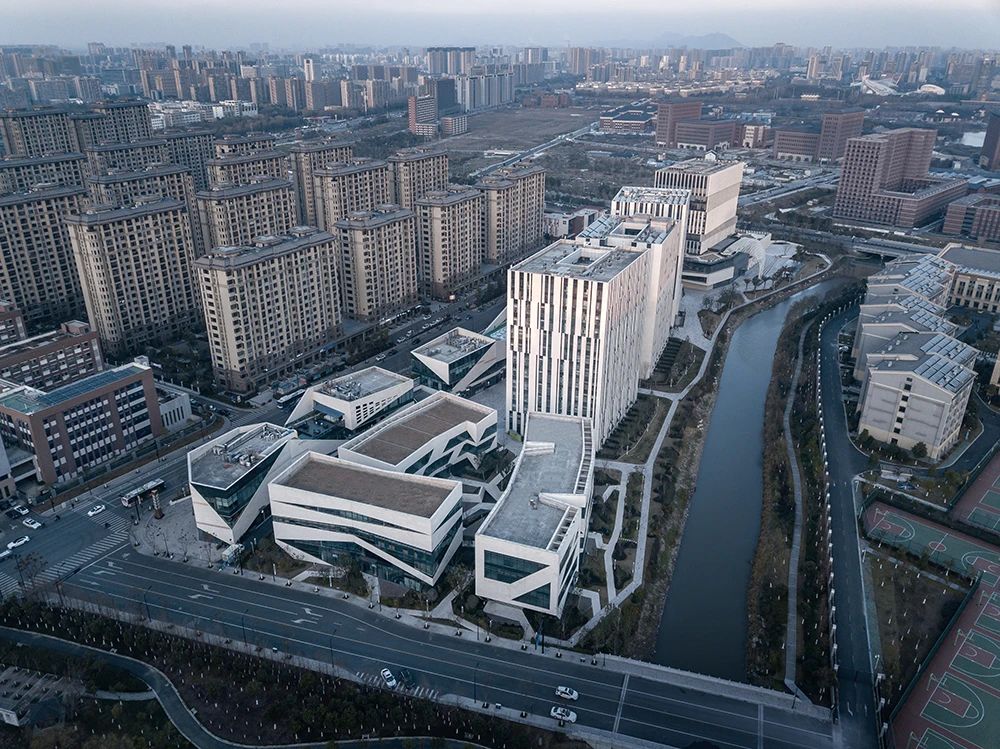 中国（浙江）国际影视合作实验区“光影之家” 建筑设计 /  华建集团上海建筑设计研究院