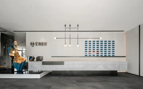 重庆 雅居乐·星瀚雅府 销售中心室内设计 / 李益中空间设计