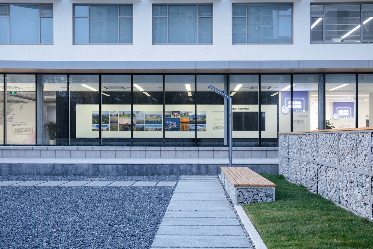 烟台海洋经济创新区总部基地 改造设计 / 水石设计