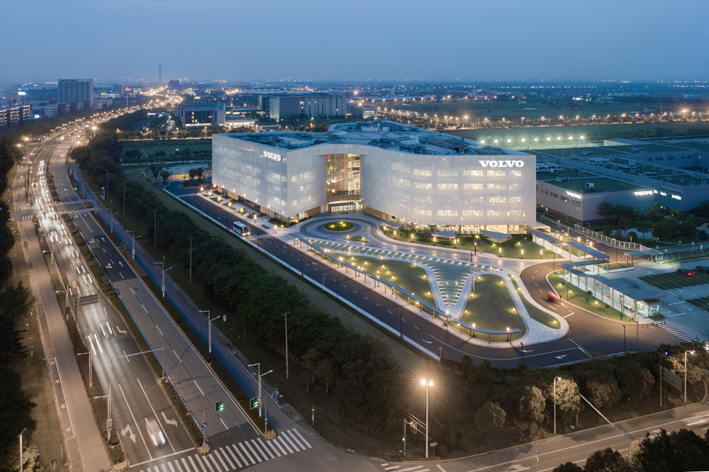 沃尔沃汽车(中国)研发中心(二期) 建筑设计  /  同济设计