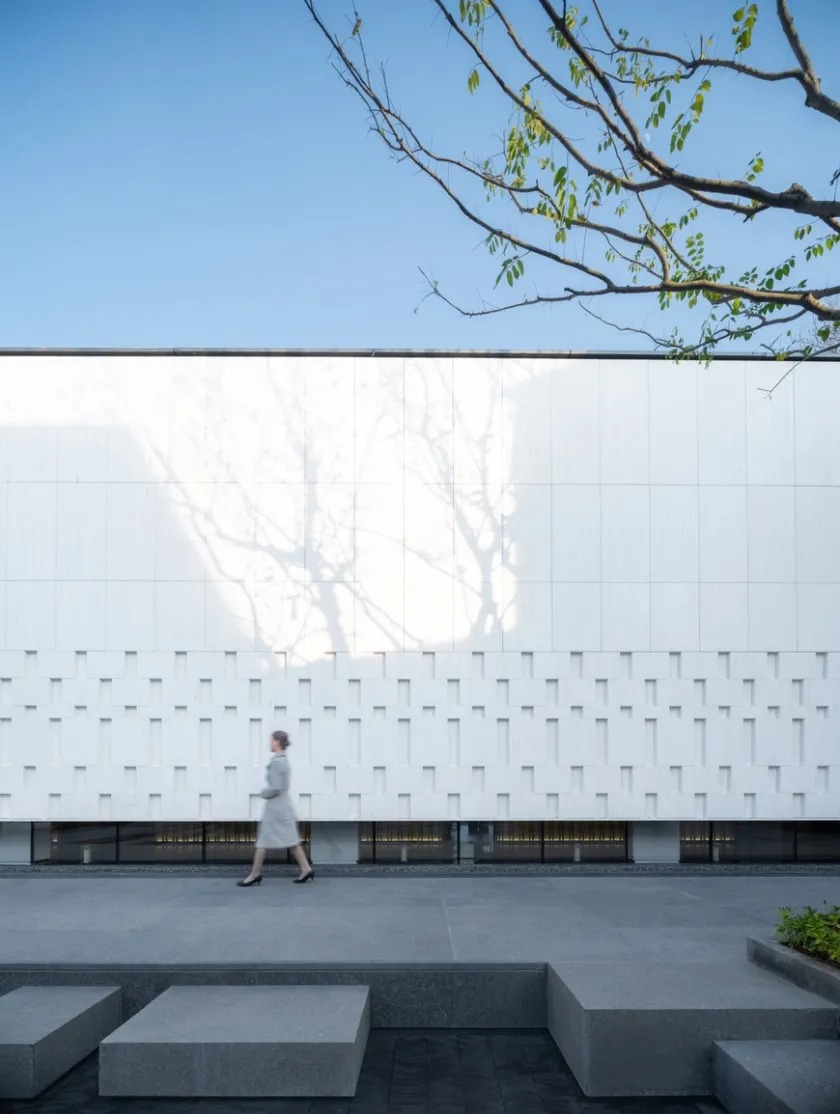 广州 绿地杉禾田书院  建筑设计 /  XAA建筑事务所