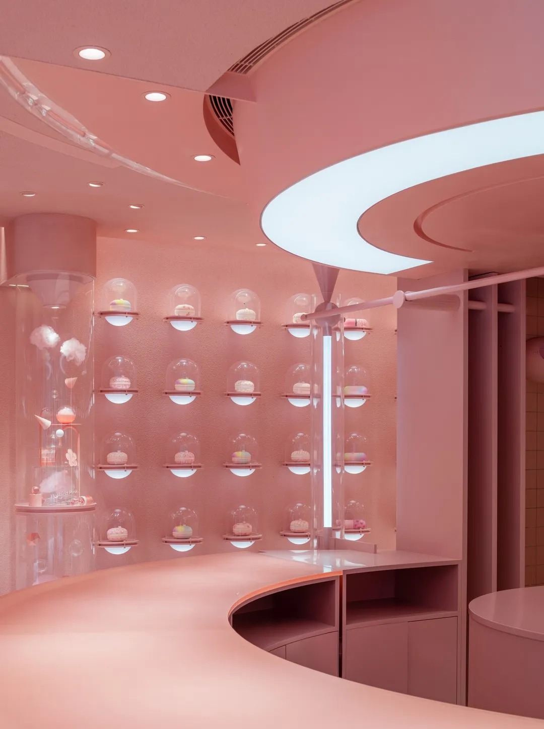时尚粉色系的轻奢小资奶茶品牌店铺空间设计|空间|室内设计|历新设计 - 原创作品 - 站酷 (ZCOOL)