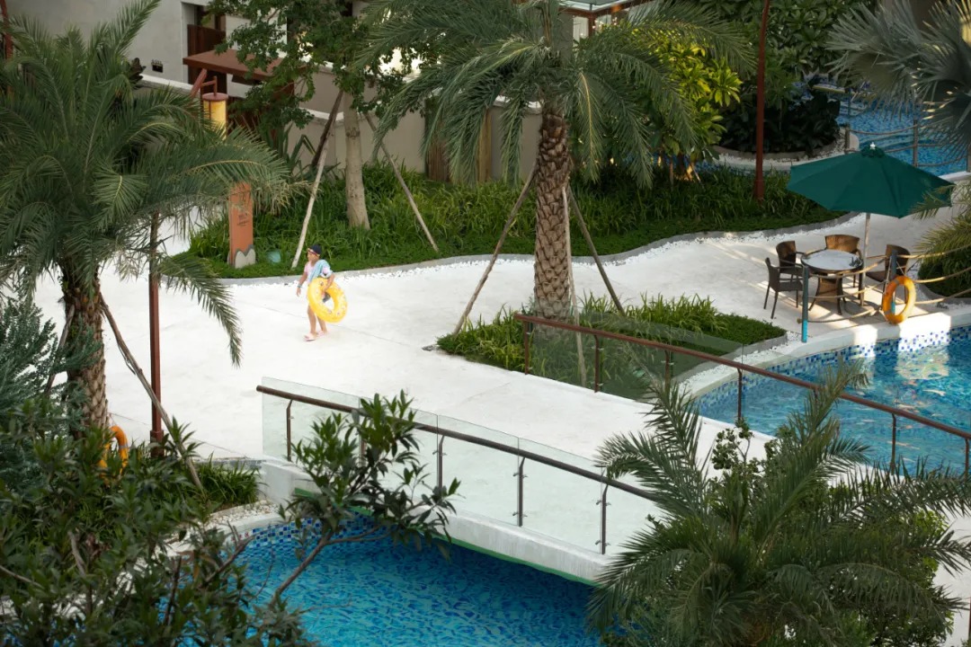 广州增城森林海温泉度假酒店  景观设计 /  纬图设计机构