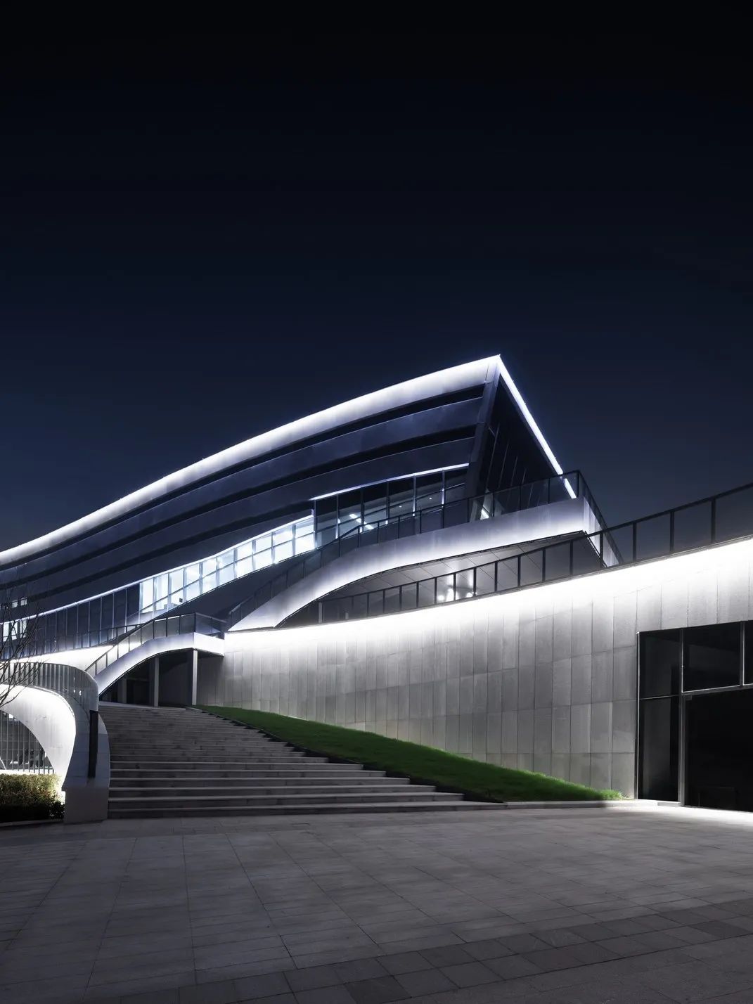 中国南山·无锡车联网小镇展示中心  建筑设计 /  HMD汉米顿