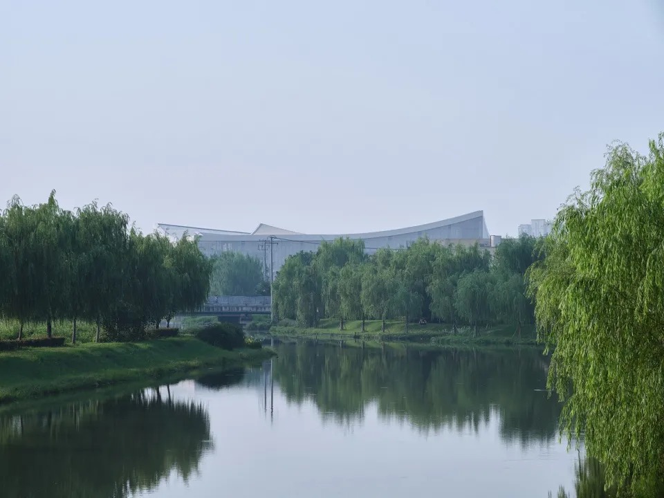 上海青浦区体育文化活动中心 建筑设计 /  原作设计