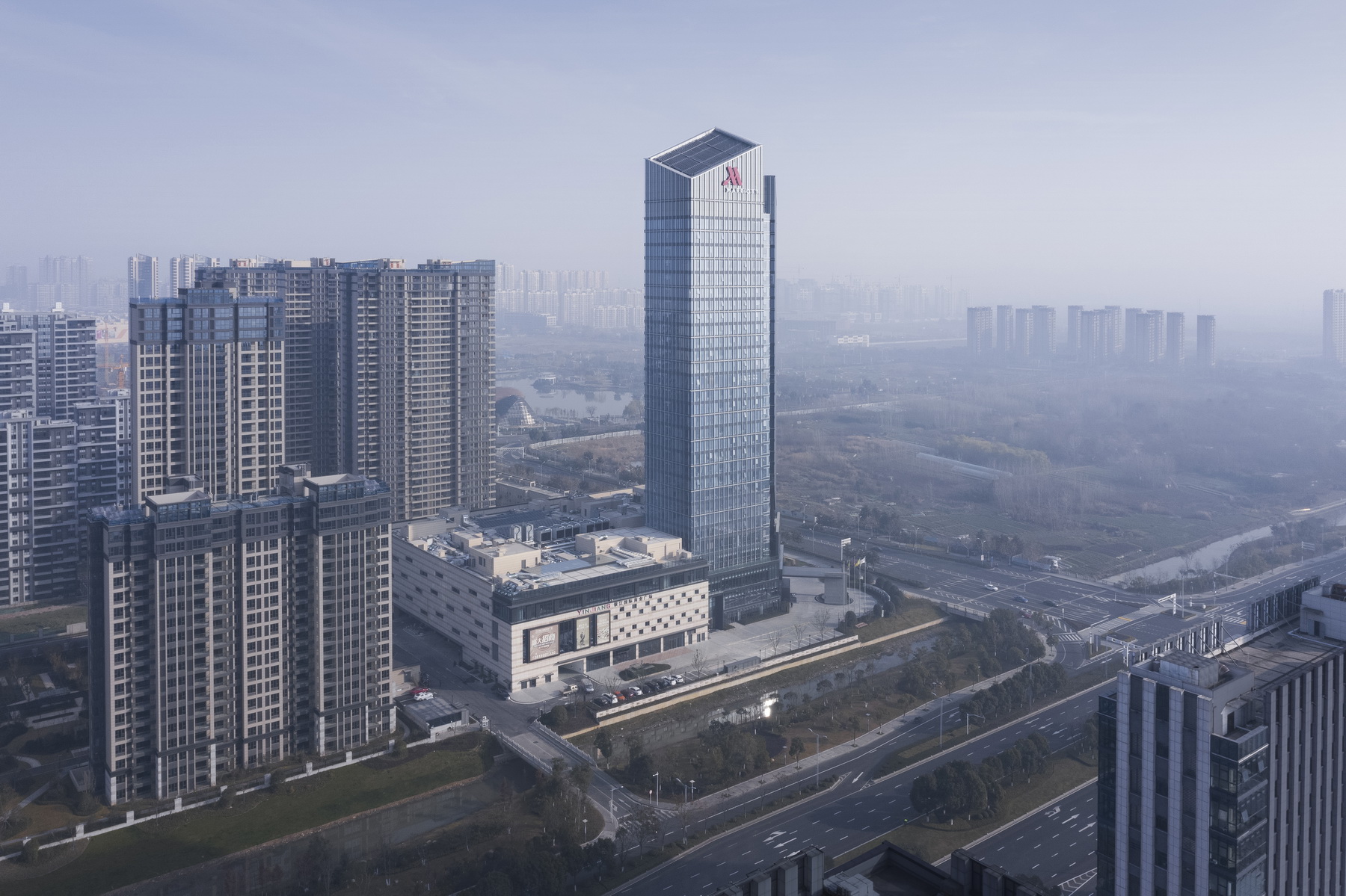 溧阳万豪酒店 建筑设计 / 上海三益建筑设计有限公司
