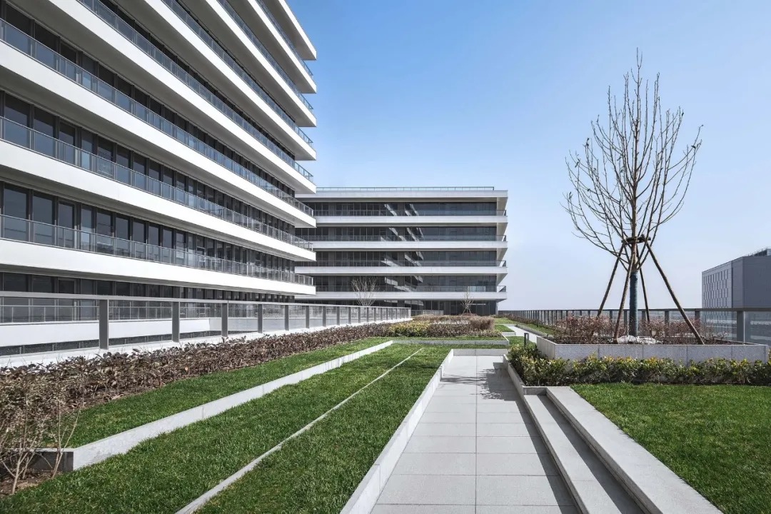 均胜集团上海总部  建筑设计 / DC国际