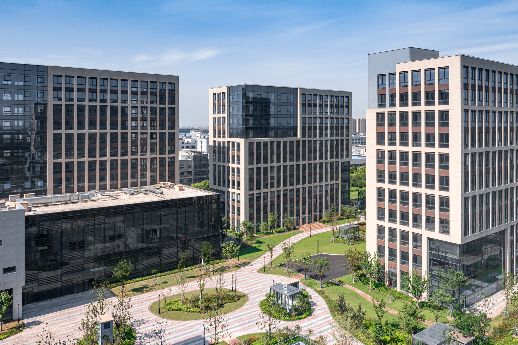 上海宝能·未来空间 建筑设计 / 三益建筑