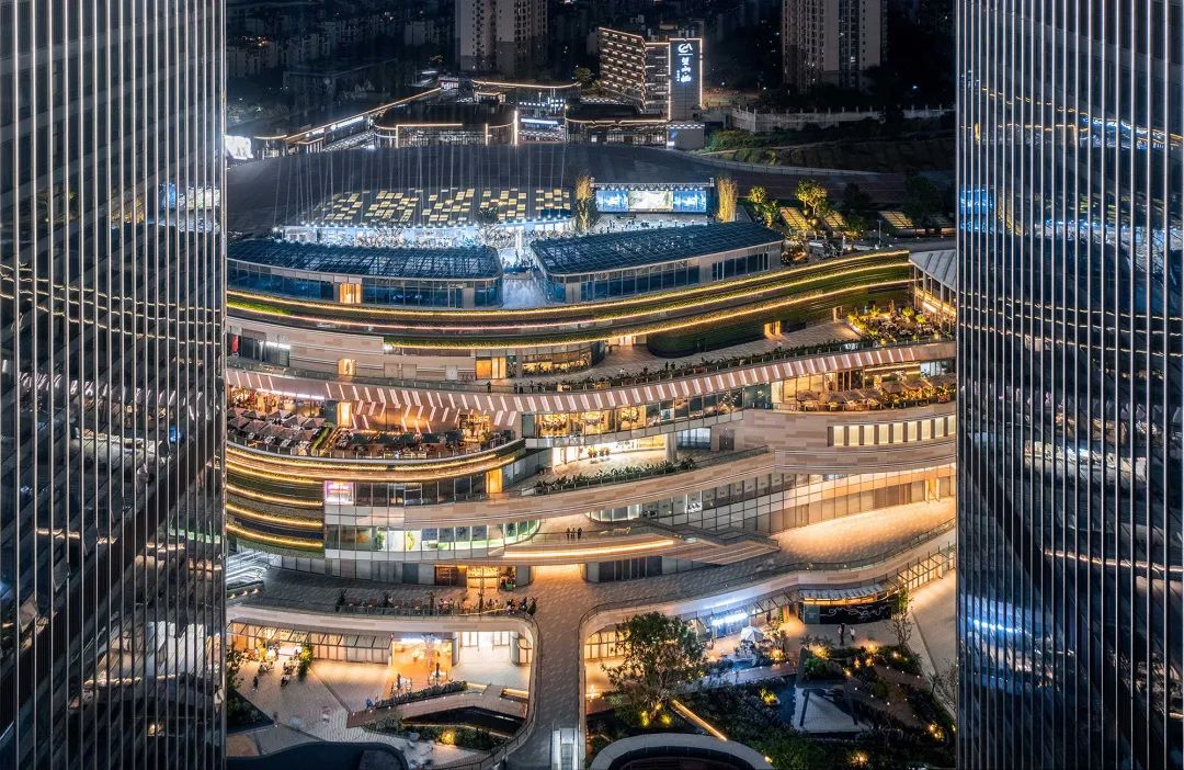 重慶 香港置地 光環購物公園 建筑設計 / PHA湃昂