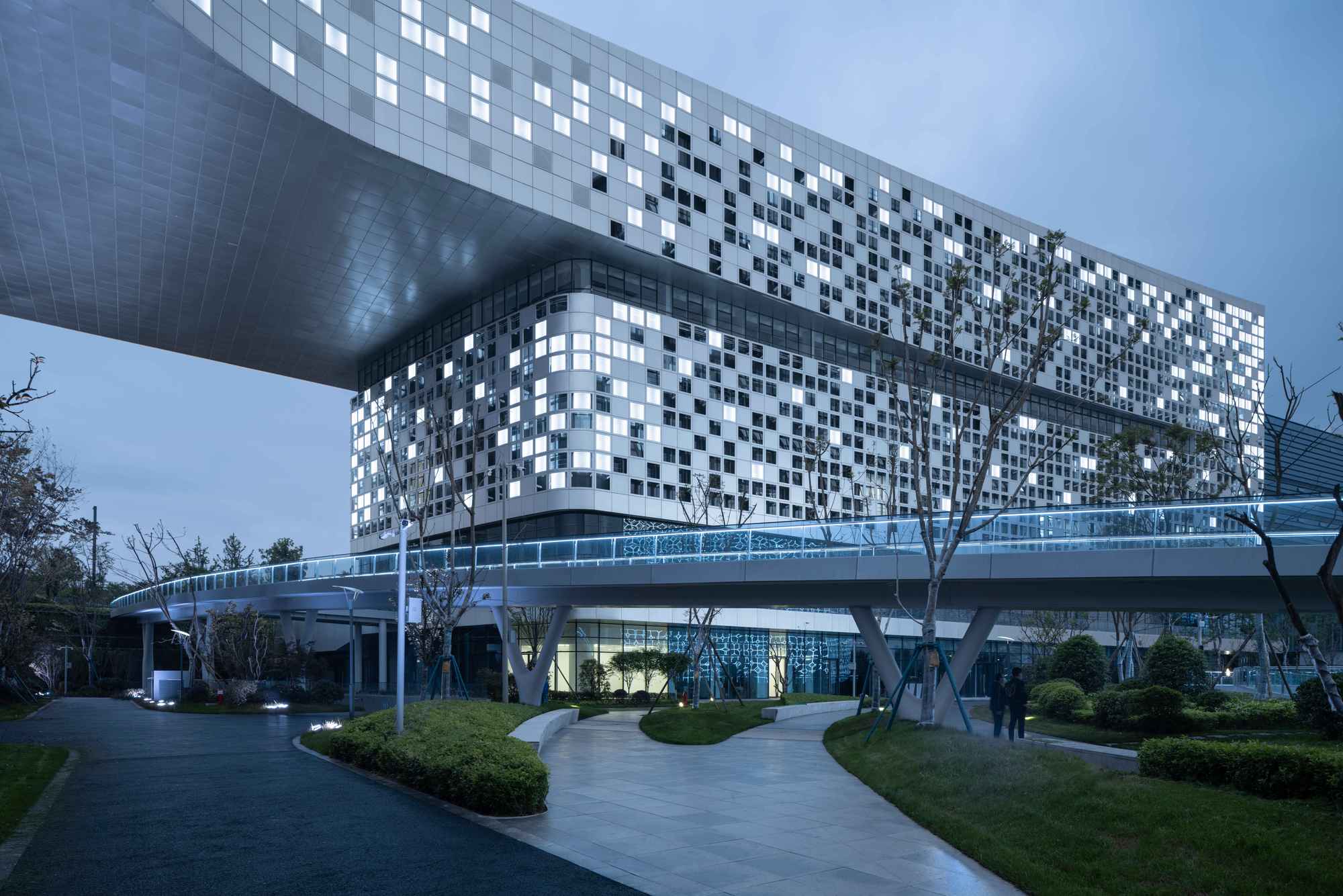 成都超级计算中心 建筑设计 / 中国建筑西南设计研究院