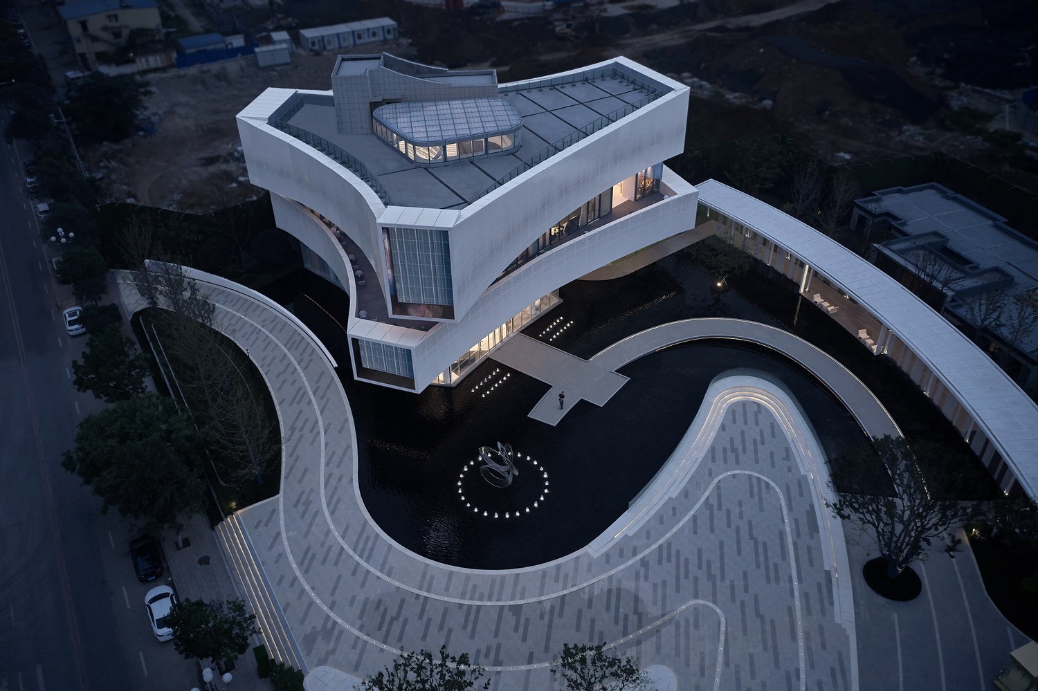 徐州三盛·中城展示中心 建筑设计 / UA尤安设计