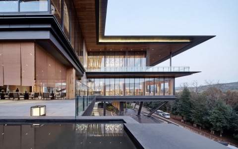 九溪云舒･昆明九溪湖国际生态区体验中心 建筑设计 / UA尤安设计
