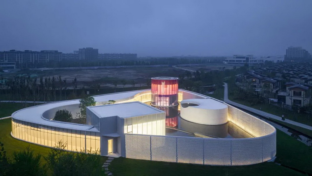 北戴河 远洋 独白美术馆 建筑设计 / Wutopia Lab