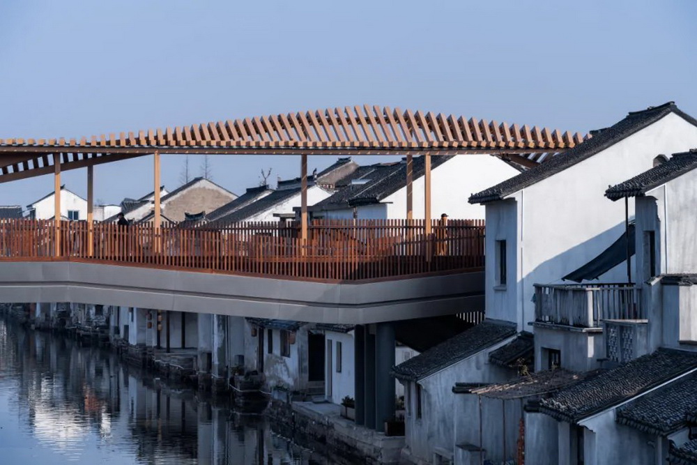 常熟华侨城 折桥曲廊 建筑设计 /  深圳华汇设计