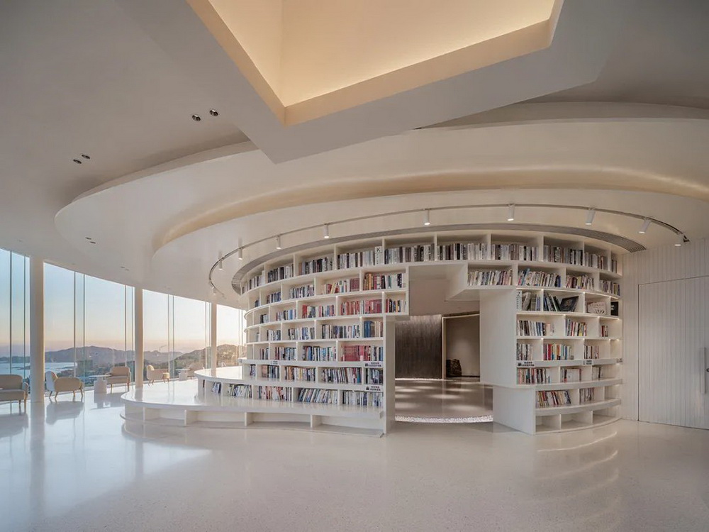 惠州 悬崖上的海边书屋—一滴水图书馆  建筑设计 / 三文建筑