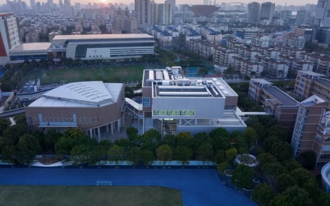 上海市实验学校体育中心 建筑设计 / CPC建筑设计