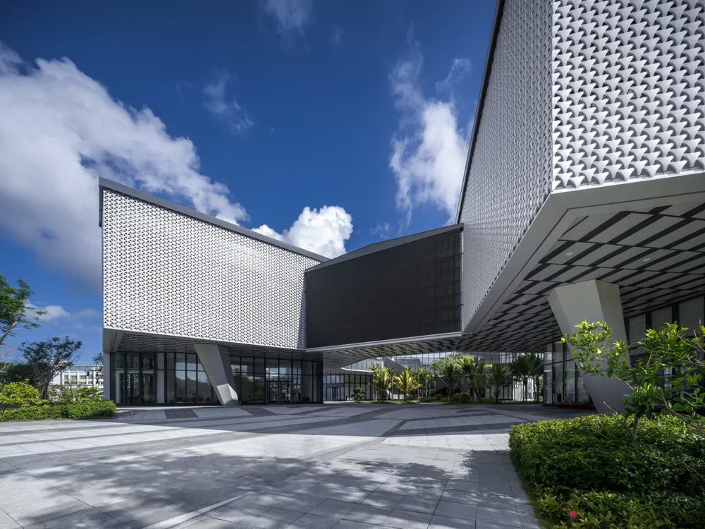 三亚崖州湾科技城产业促进中心  建筑设计 / Gensler