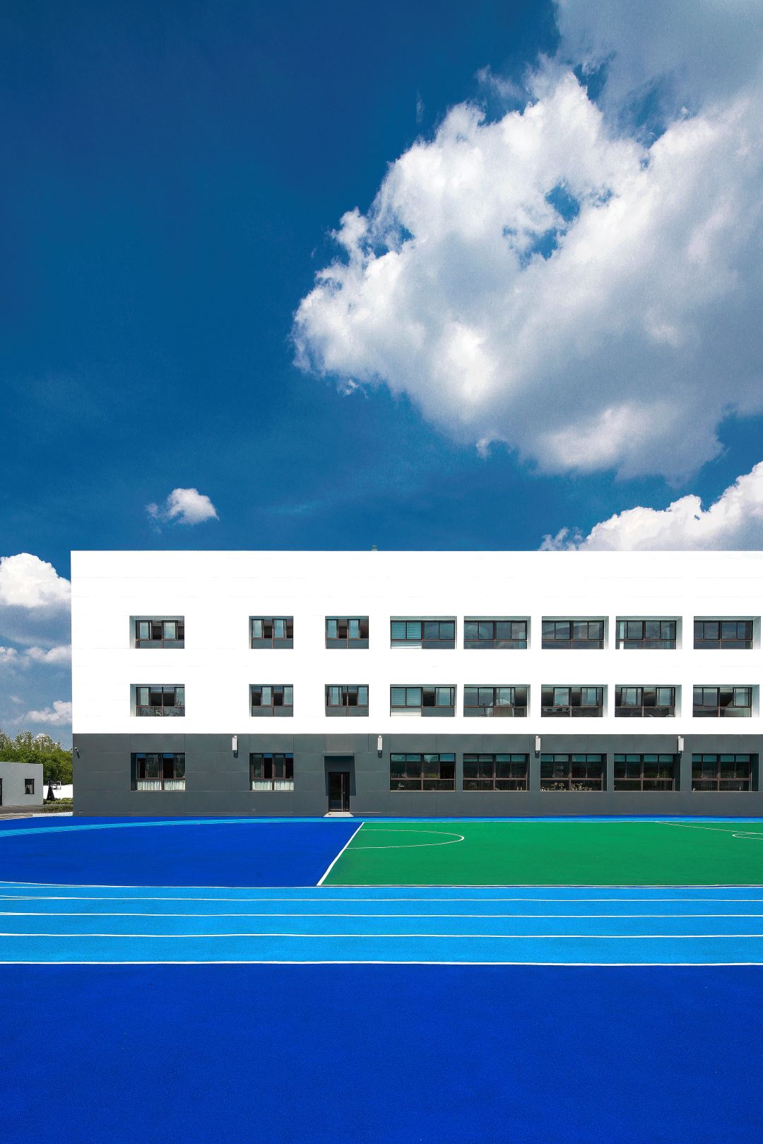 南京牛首河幼儿园 建筑设计 /  迪卡幼儿园