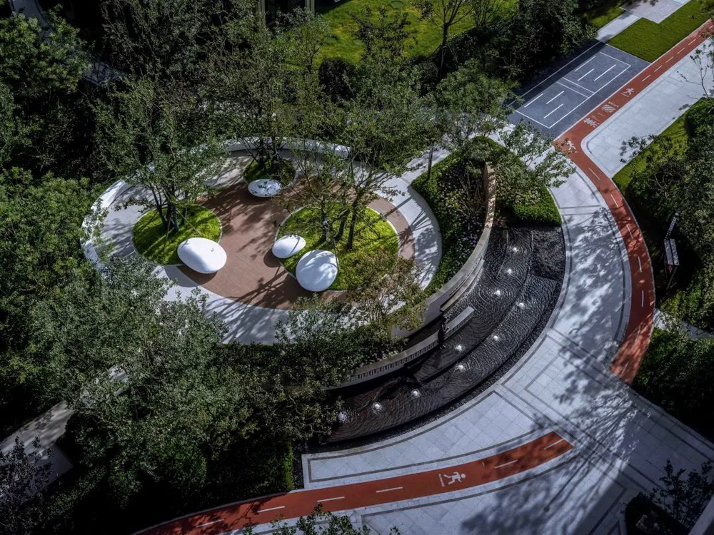 青岛中欧国际城金茂悦·西七区 景观设计 /  水石设计
