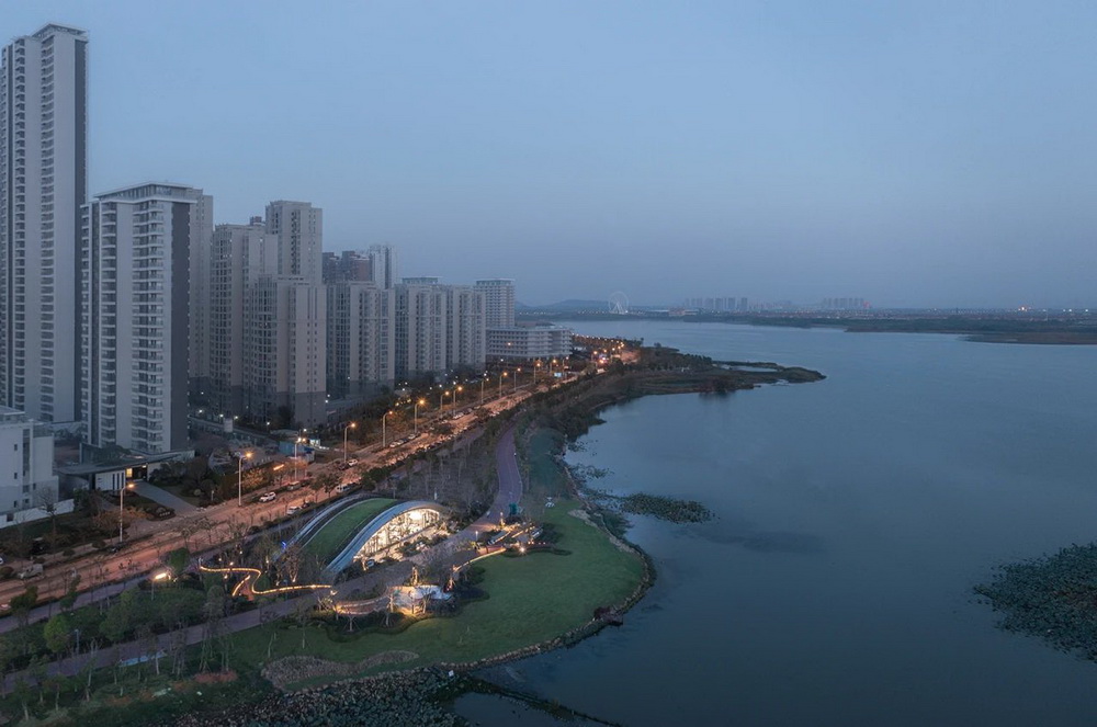 武汉 香港置地光明地产·印湖云著 设计 / 承构建筑