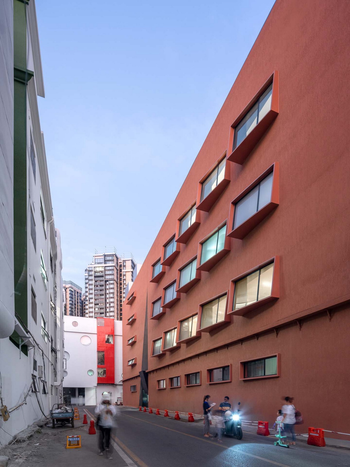 深圳 东财工业区7#8#楼 改造设计 / 深圳对角线建筑设计