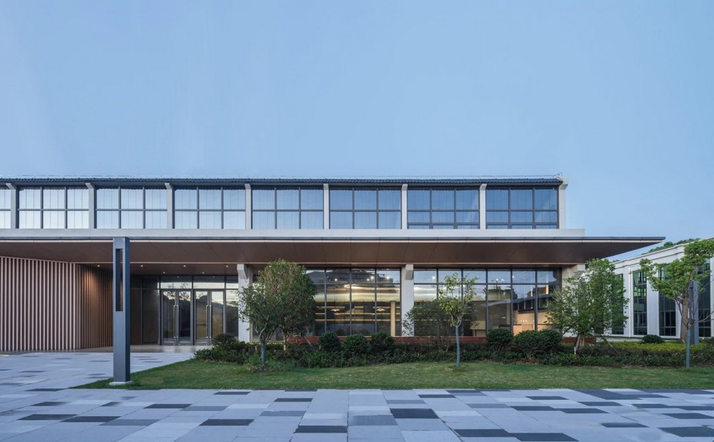 上海崇明生态农业科创中心  建筑设计 / 水石设计